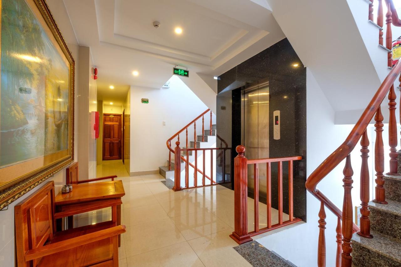 Oyo 118 Dubai Hotel Da Nang Exterior photo