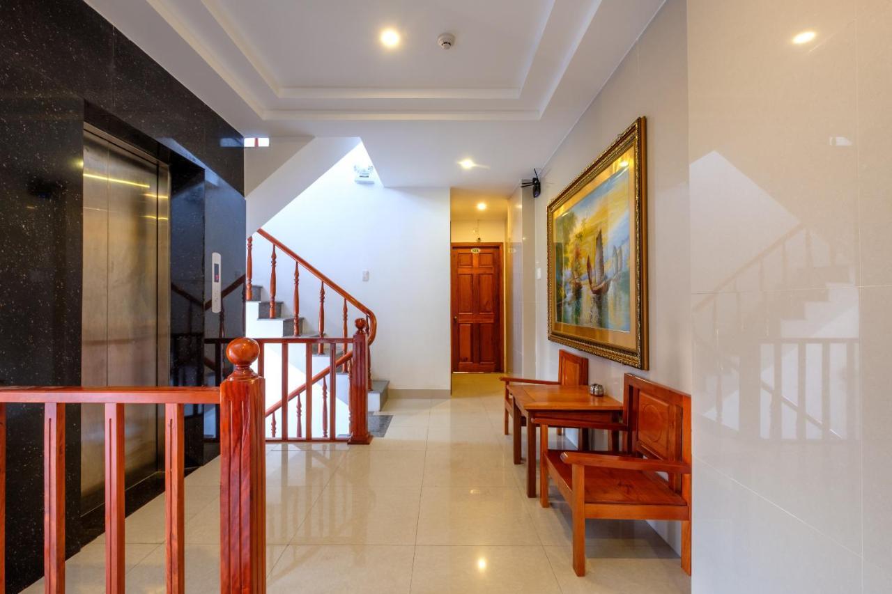 Oyo 118 Dubai Hotel Da Nang Exterior photo
